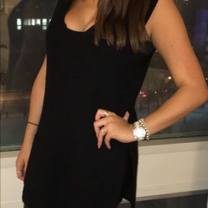 Black aritiza Wilfred knit sweater vest